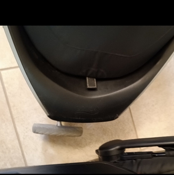 Britax B Safe 35 B lively travel stroller baby kids black with clips - Picture 7 of 7